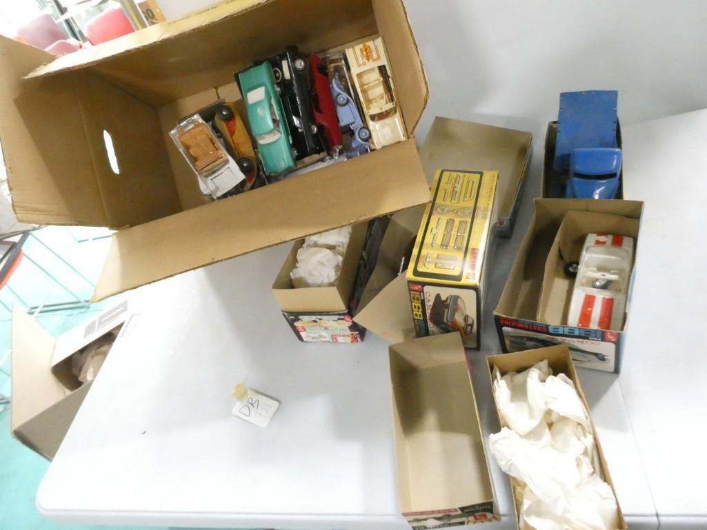 Lot of Vintage Model Kits (1 of 7)