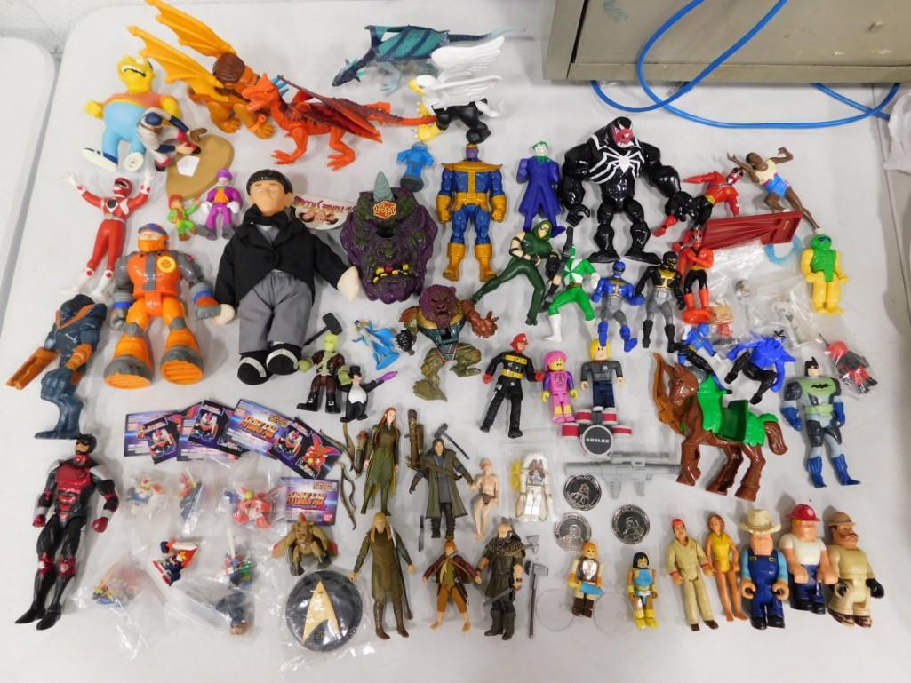 Lg Vtg Mighty Max, LOTR, Fisher Price, Japan Bandai, Etc Action Figures Lot (1 of 6)