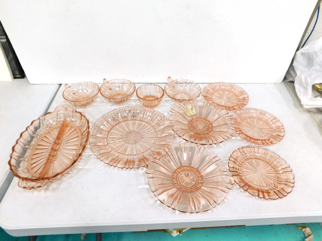 Hocking Old Cafe Pink Depression Glass incl Serving Dishes, Bowls, Plates, etc (1 of 5)