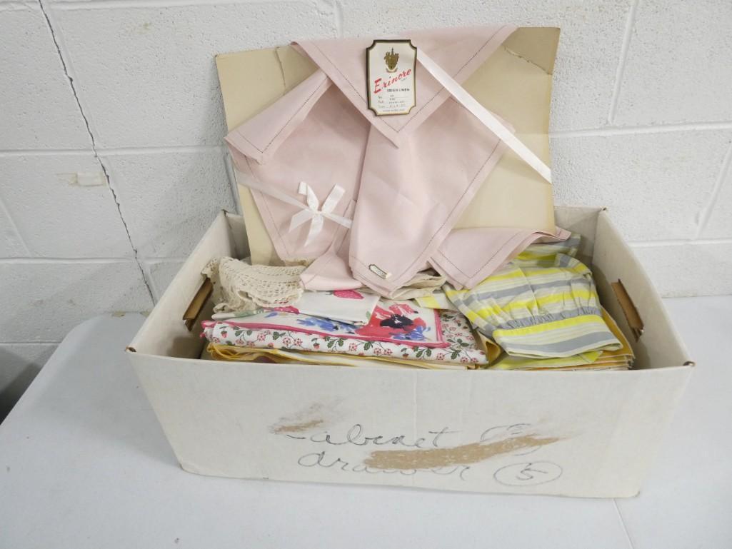 Large Lot of Asst Linens incl Vintage: Large Lot of Asst Linens incl Vintage