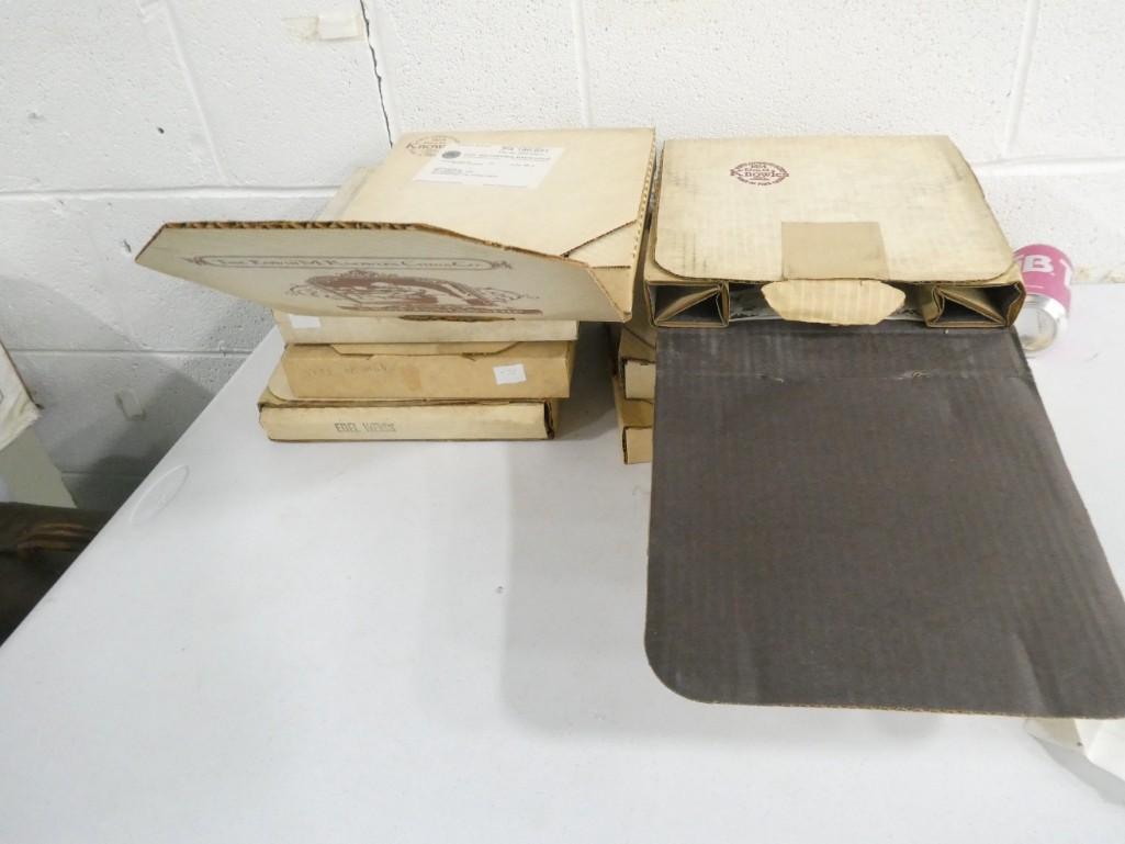 Lot of Collector Plates with Boxes incl The Edwin M Knowles China Co (1 of 6)