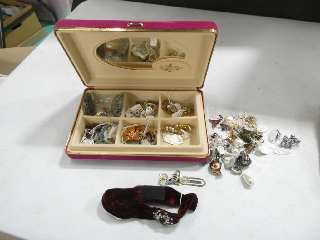 Jewelry Box with Costume Jewelry incl Brooches, etc: Jewelry Box with Costume Jewelry incl Brooches, etc