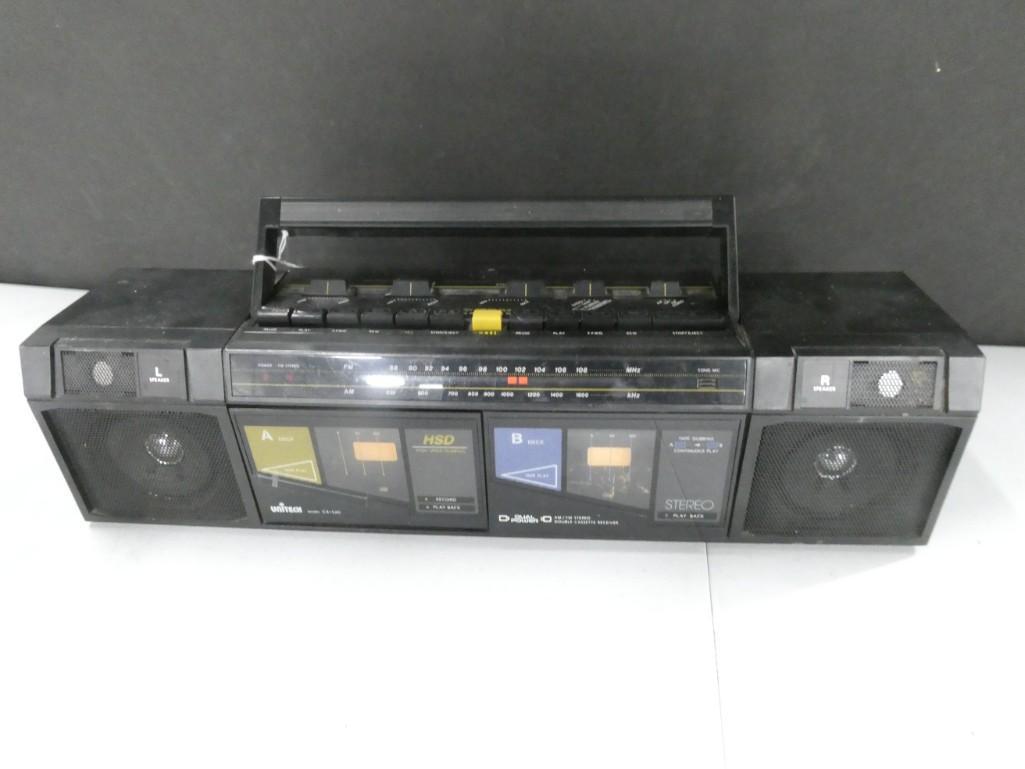 Vintage Dual Cassette Boombox Unitech Model CX-520 (1 of 4)