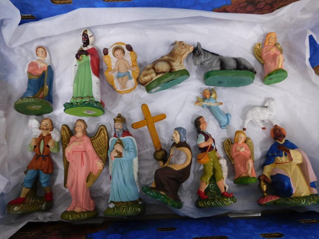 Vintage Nativity Figurines Marked Japan: Vintage Christmas Nativity Figurines Marked Japan . Condition: the shepherd boy with the purple vest has a chip in the back as you can see in the pictures