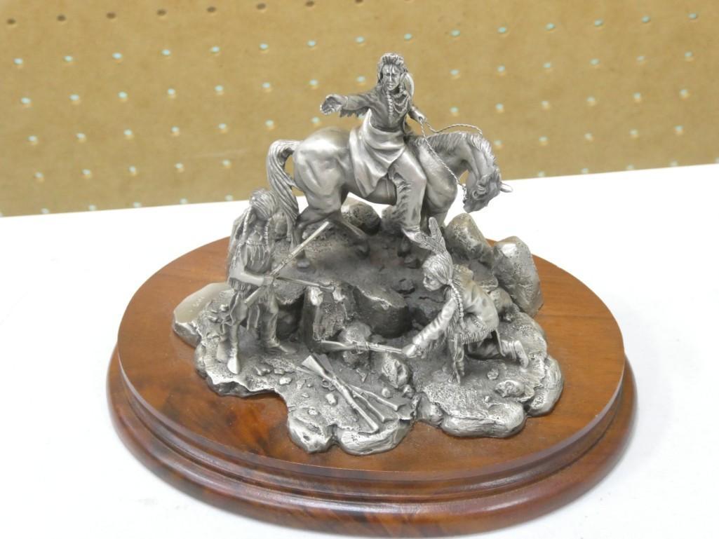 Chilmark Fine Pewter Chief Joseph Pewter Statue or Sculpture on a Wood Base (1 of 7)