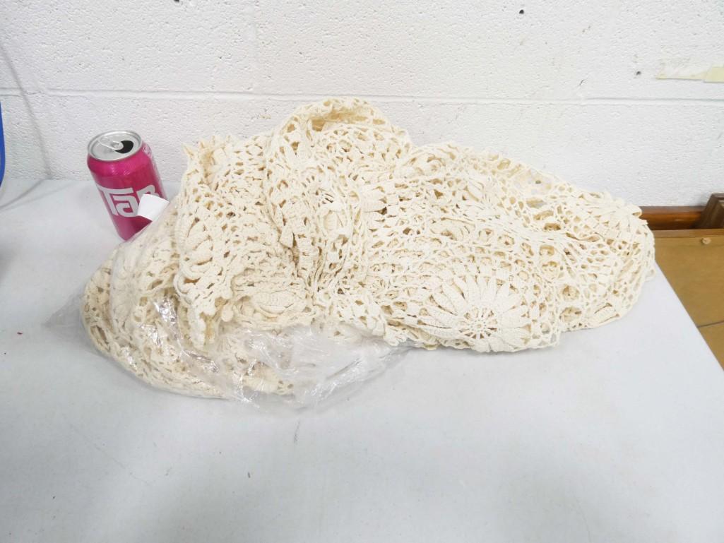 Very Old Crocheted Tablecloth Handmade (1 of 3)