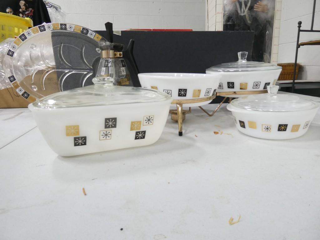 MCM Inland Glass Serving incl Triangle Casserole Dish with Lid, 2 Casseroles with a Chafing Stand, C (1 of 12)