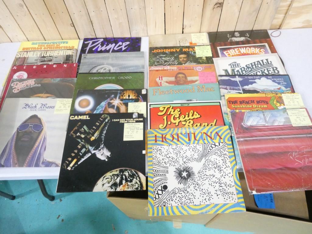 Vinyl Records incl Prince, Isaac Hayes, Christopher Cross, Jefferson Airplane, Chicago, Fleetwood Ma (1 of 9)