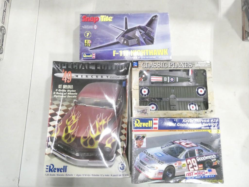 4 Model Car and Vehicle Kits incl Revell '49 Mercury Custom Coupe, Revell Snap Tite F-117 Nighthawk (1 of 6)