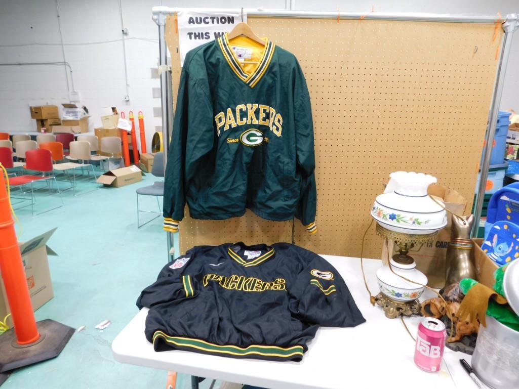 2 Green Bay Packers Windbreakers or Pullover Jackets incl Champion and NFL Pro Line (1 of 8)