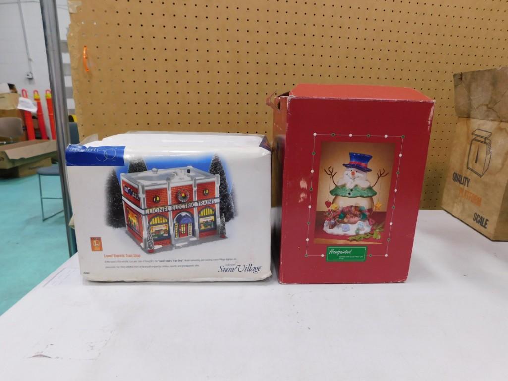 Dept 56 Lionel Electric Train Stop The Original Snow Village (1 of 2)