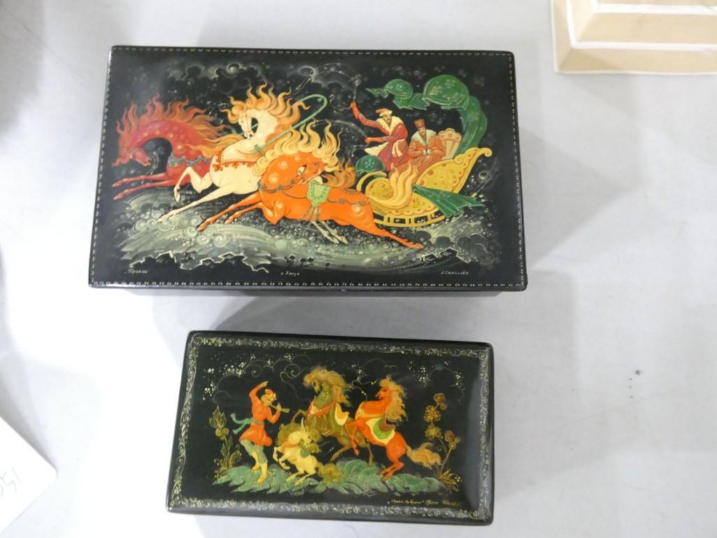 2 Russian Lacquer Boxes (1 of 8)