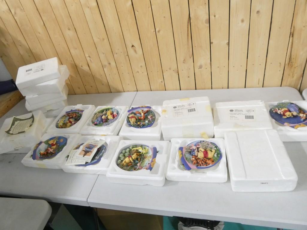 11 Bradford Exchange Winnie the Pooh Collector Plates (1 of 5)