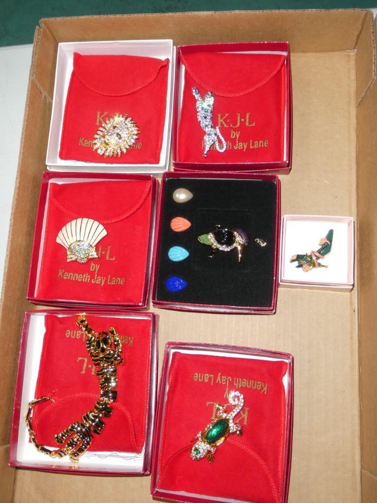KJL by Kenneth Jay Lane Costume Jewelry incl Brooches: KJL by Kenneth Jay Lane Costume Jewelry including Brooches