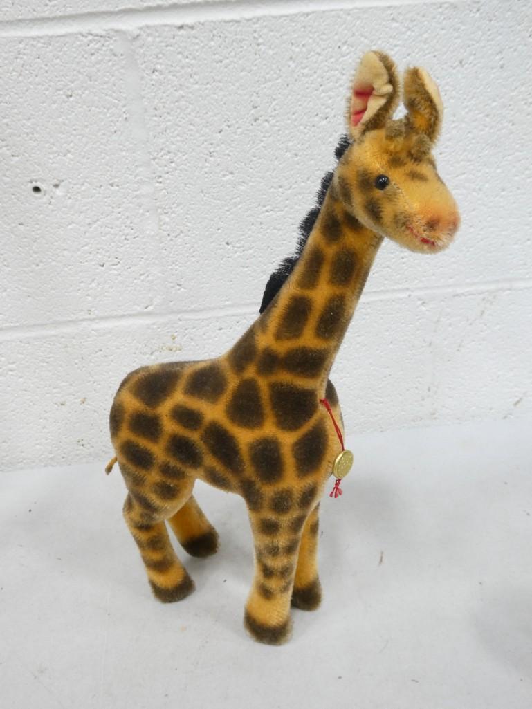 Vintage Hermann Teddy Original Giraffe with Original Button (1 of 4)