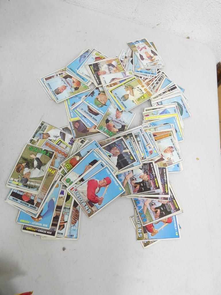 1967 Topps Baseball Cards: 1967 Topps Baseball Cards