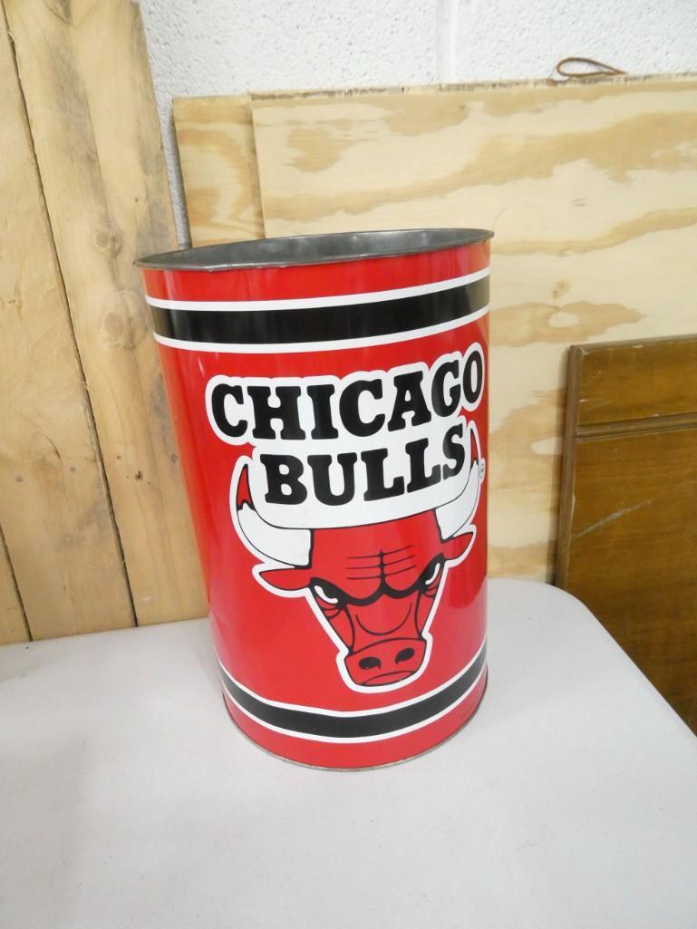 Chicago Bulls Metal Garbage Can or Trash Can (1 of 2)