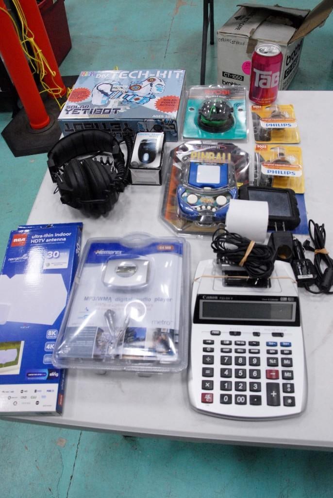 Misc Lot incl Pinball Game, Adding Machine, GPS, Electric Shaver, TV Antenna, Yetibot, etc (1 of 5)