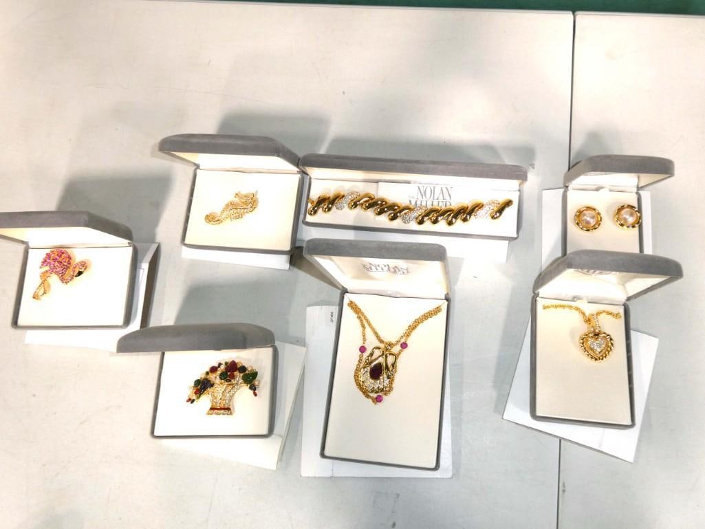 Nolan Miller Costume Jewelry (1 of 5)