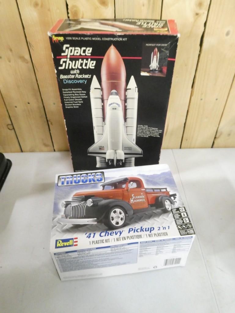 Lot of 2 Model kits including NASA Space Shuttle and Revell 1941 Chevy Pickup (1 of 8)