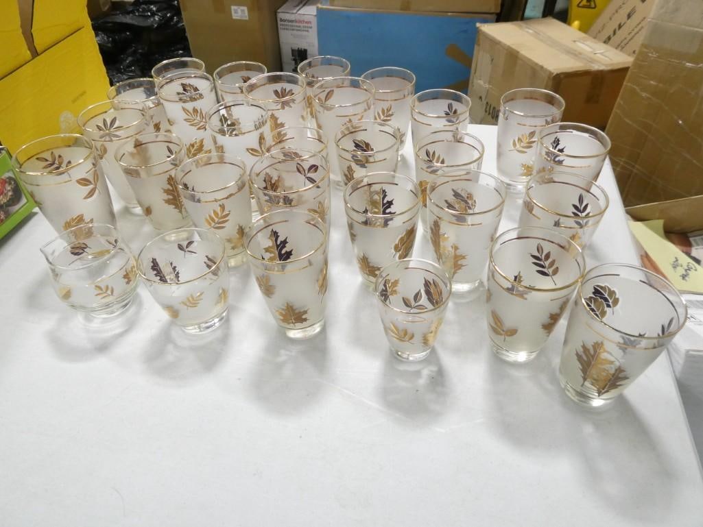 Vintage MCM Tumblers and Barware Frosted with Gold Leaf Pattern (1 of 7)