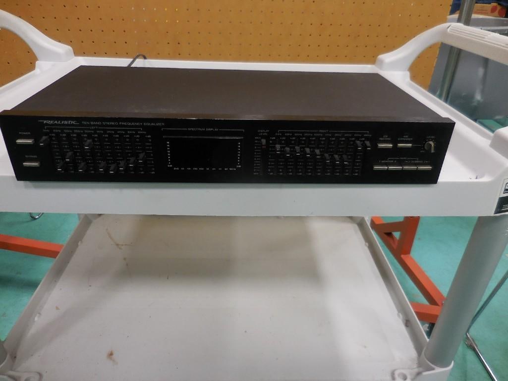 Realistic Ten Band Frequency Equalizer Works (1 of 4)