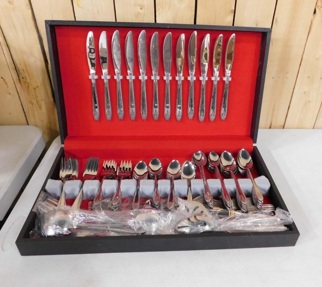 Lot of Flatware in a Wood Box (1 of 4)