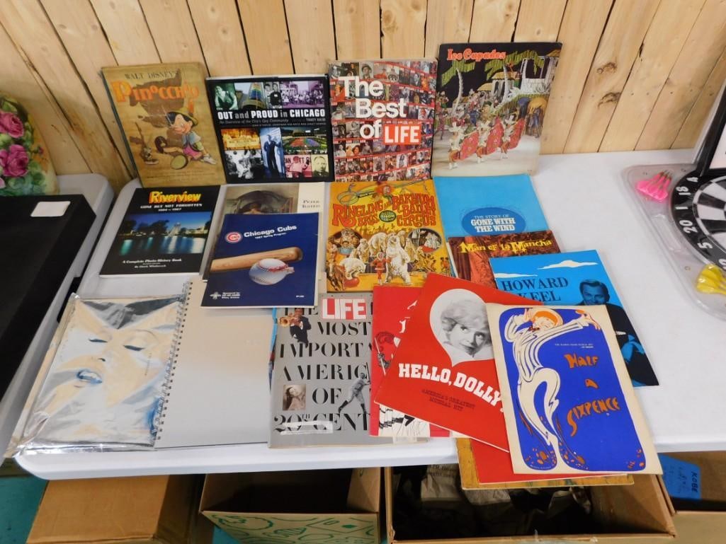 Ephemera Lot incl Ringling Bros and Barnum & Bailey Circus Program, Riverview Book, Disney Pinocchio (1 of 6)