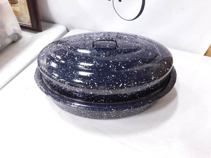 Granite Ware Roaster Roasting Pan Black And White Speckled Enamelware