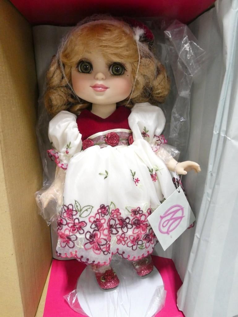Adora Belle Holiday 2006 Doll by Marie Osmond Limited Edition with COA and Original Box: Adora Belle Holiday 2006 Doll by Marie Osmond Limited Edition 852/1500 with COA and Original Box. 13.5" tall, all vinyl, posable with Certificate of Authenticity and doll bracelet