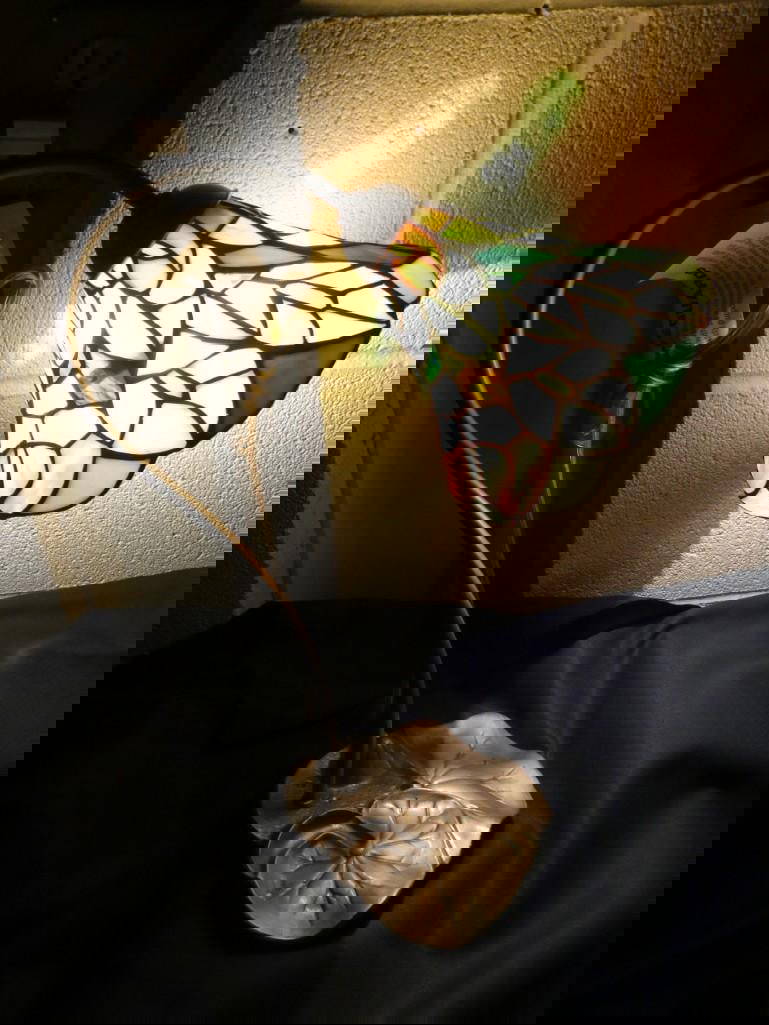 Stained Glass Lamp . Works Auction