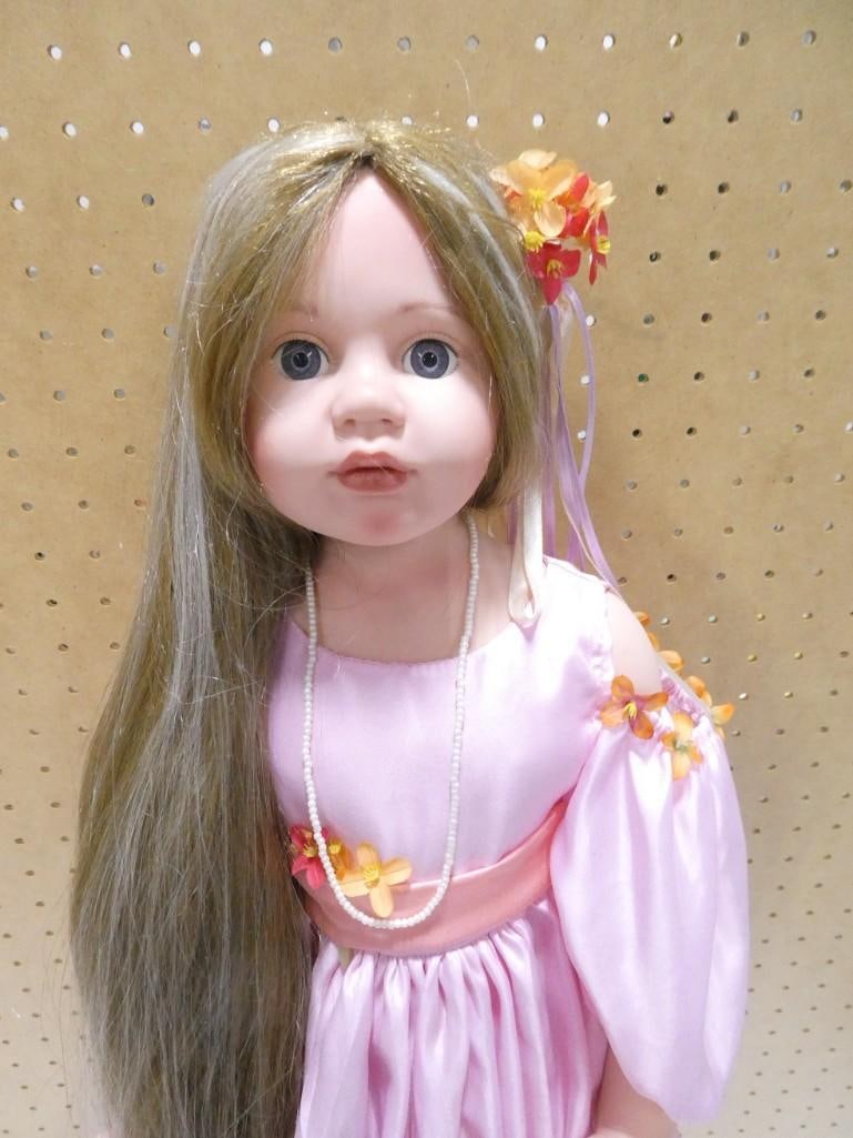 Amy Vinyl 32" Doll by Donna RuBert Paradise Galleries with Box (1 of 8)