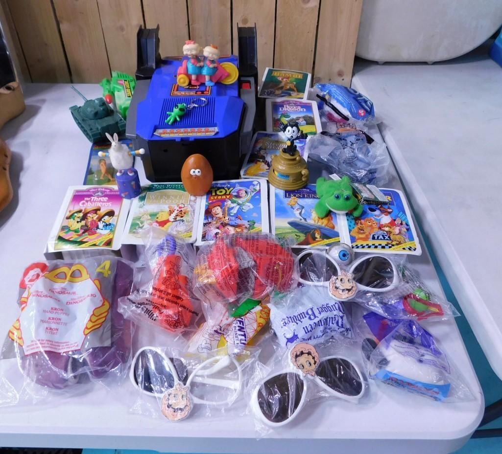 Small Toys Lot incl Disney, GoBots Thruster Renegade Headquarters, Felix the Cat, (1 of 6)