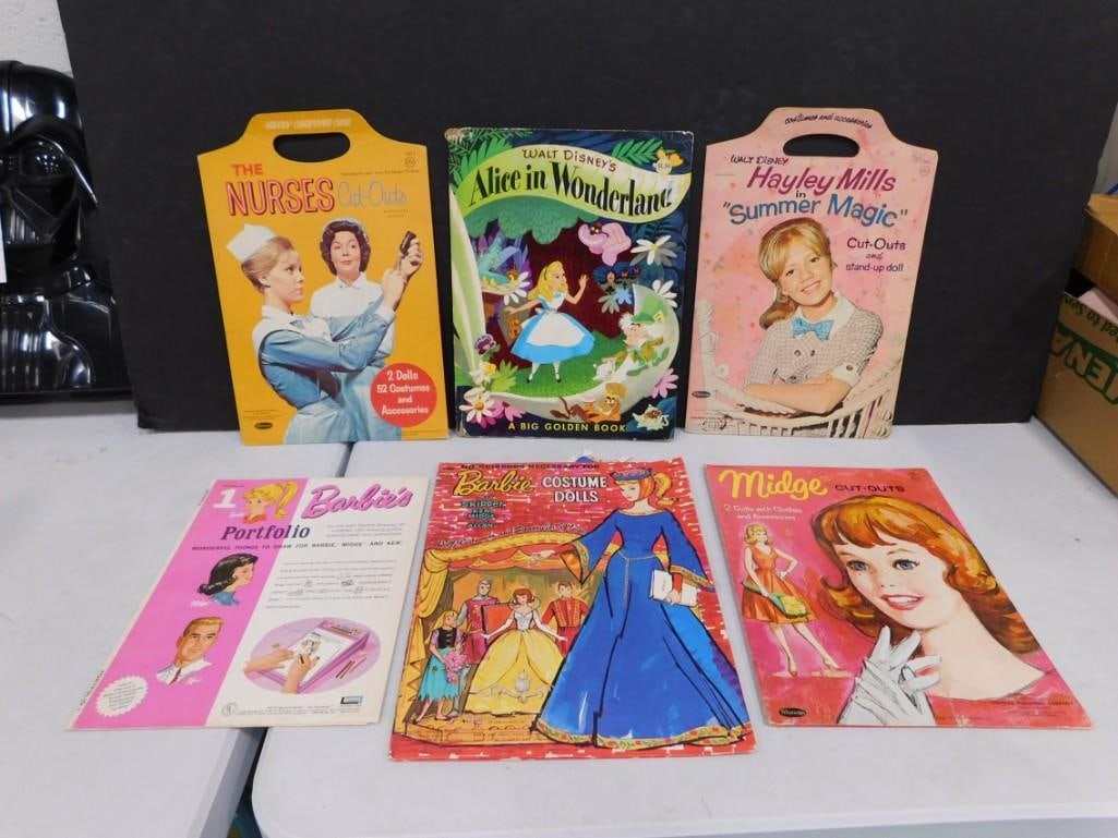 Vintage Doll Cut-Outs, Dolls Costumes, etc. Including Barbie, Midge, Alice in Wonderland Golden Book: Vintage Doll Cut-Outs, Dolls Costumes, etc. Including Barbie, Midge, Alice in Wonderland Golden Book