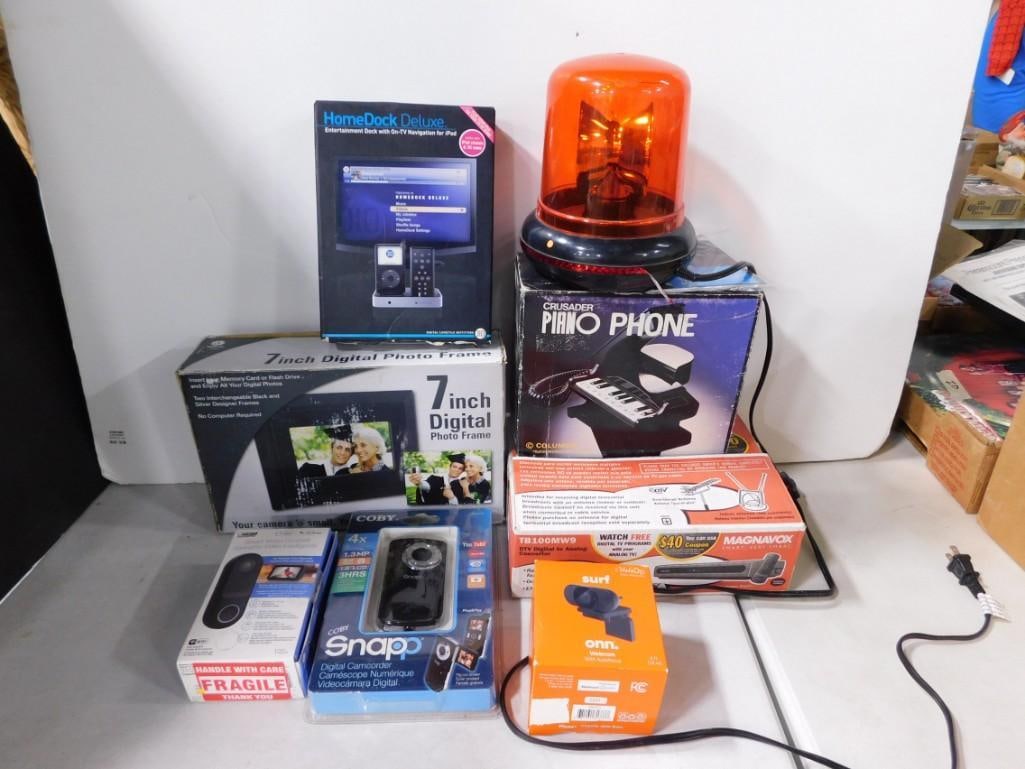 Electronics lot including Digital Photo Frame, Piano Phone, HomeDock Delux for Ipod, Web Cam, (1 of 4)