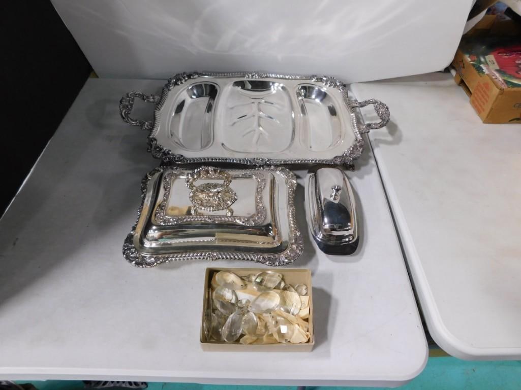 Silverplate lot and Chandelier crystals: Silverplate lot and Chandelier crystals