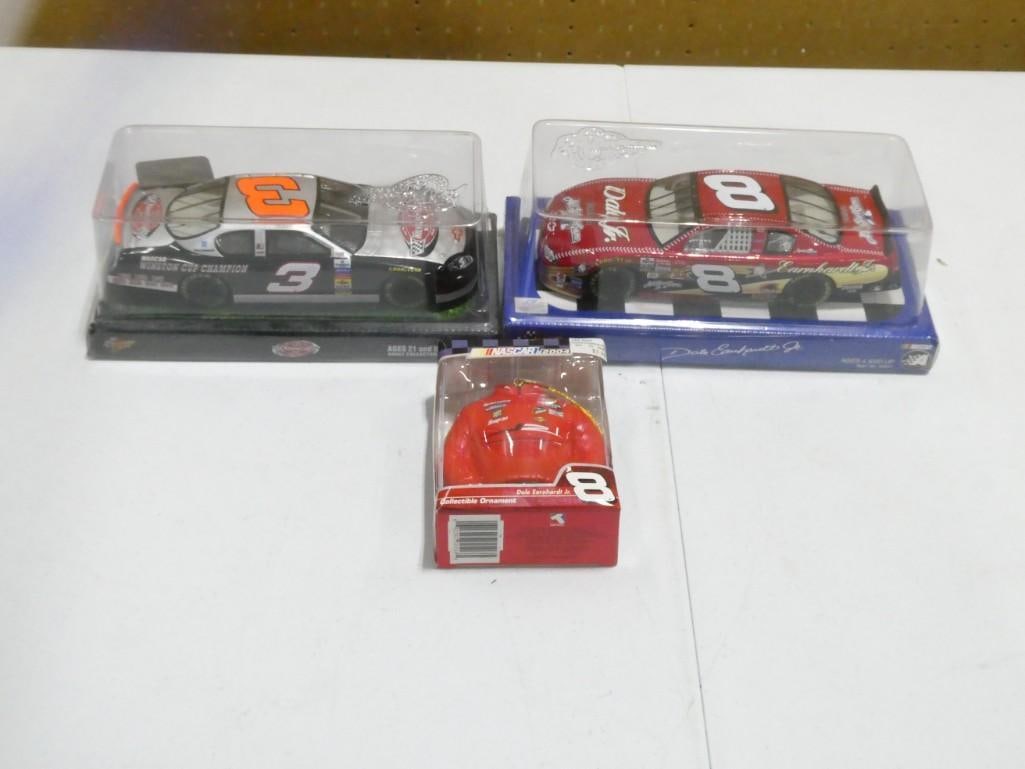 Nascar Lot incl Christmas Ornament and 2 Model Cars (1 of 4)