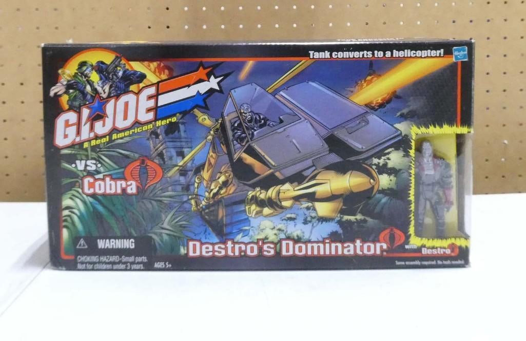 GI Joe vs Cobra Destro's Dominator Toy New in Box (1 of 5)