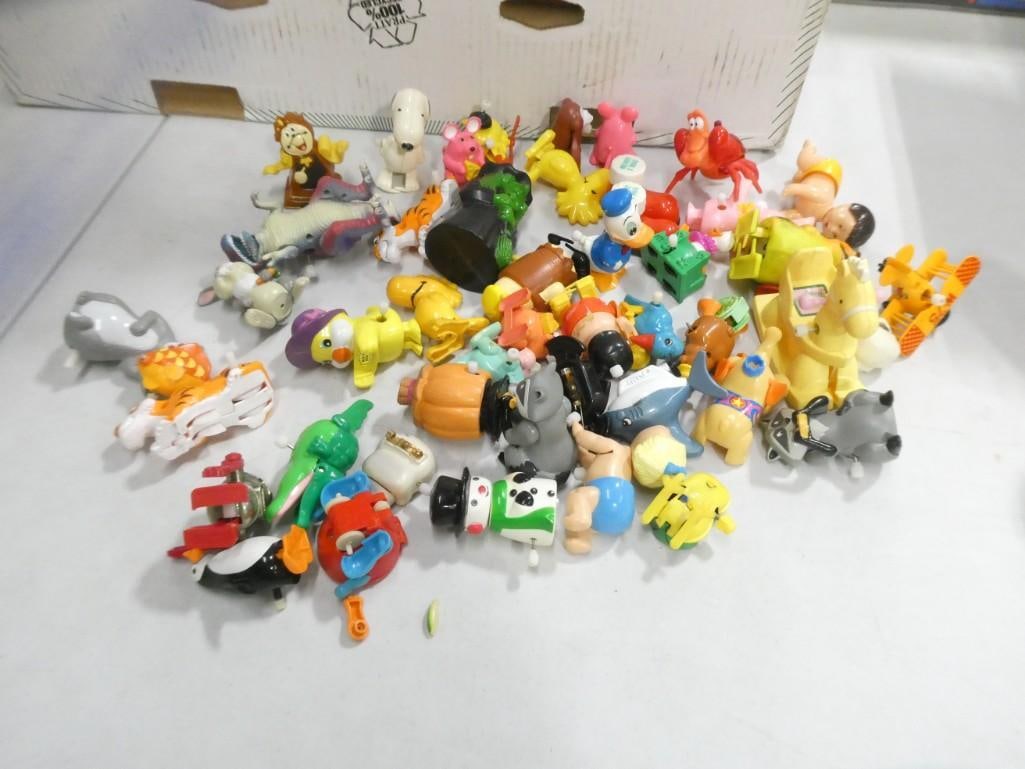 Huge Lot full of Wind Up Toys - Snoopy, Donald Duck, Snowman, animals, baby, etc.: Huge Lot full of Wind Up Toys - Snoopy, Donald Duck, Snowman, animals, baby, etc.