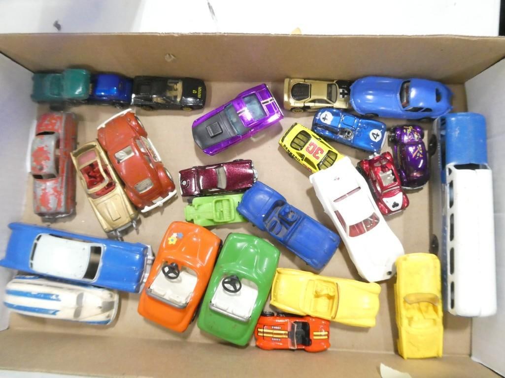 Large Lot of Assorted Toy Cars / Trucks, etc. (1 of 6)