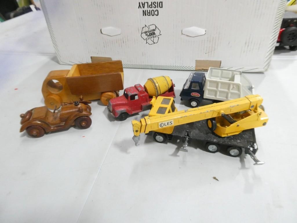 Assorted Trunks including Tonka, Dinky Toys, Wooden, Cement Mixer, etc. (1 of 8)
