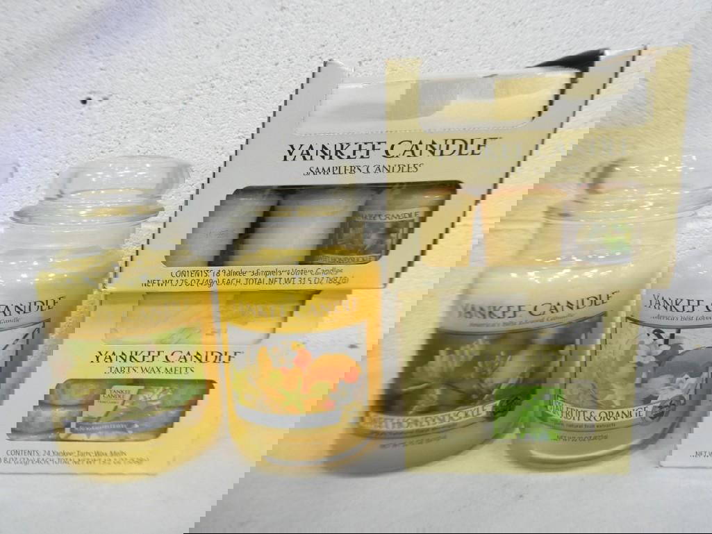 Yankee Candle Sweet Honeysuckle, Star Fruit & Orange 22 Oz Jars, Sun