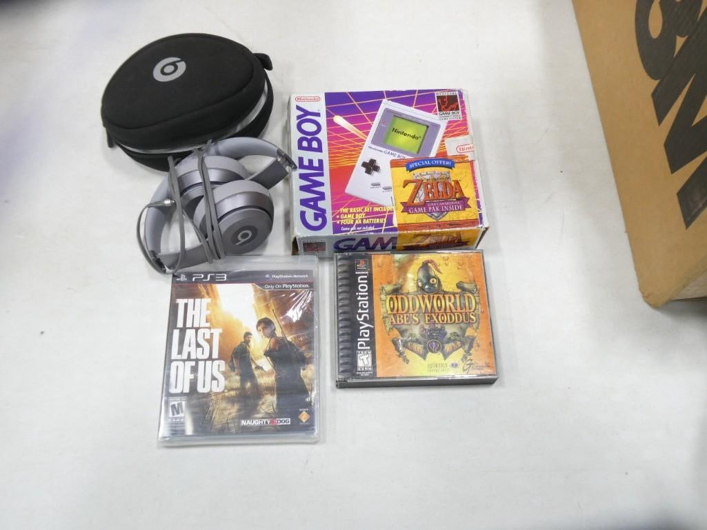 Electronics Lot Including Beats Headphones Nintendo Game Boy With