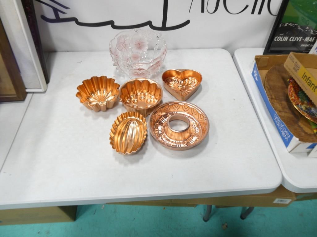 Copper Cake / Jello molds and Glass Bowl, etc.: Copper Cake / Jello molds and Glass Bowl, etc.