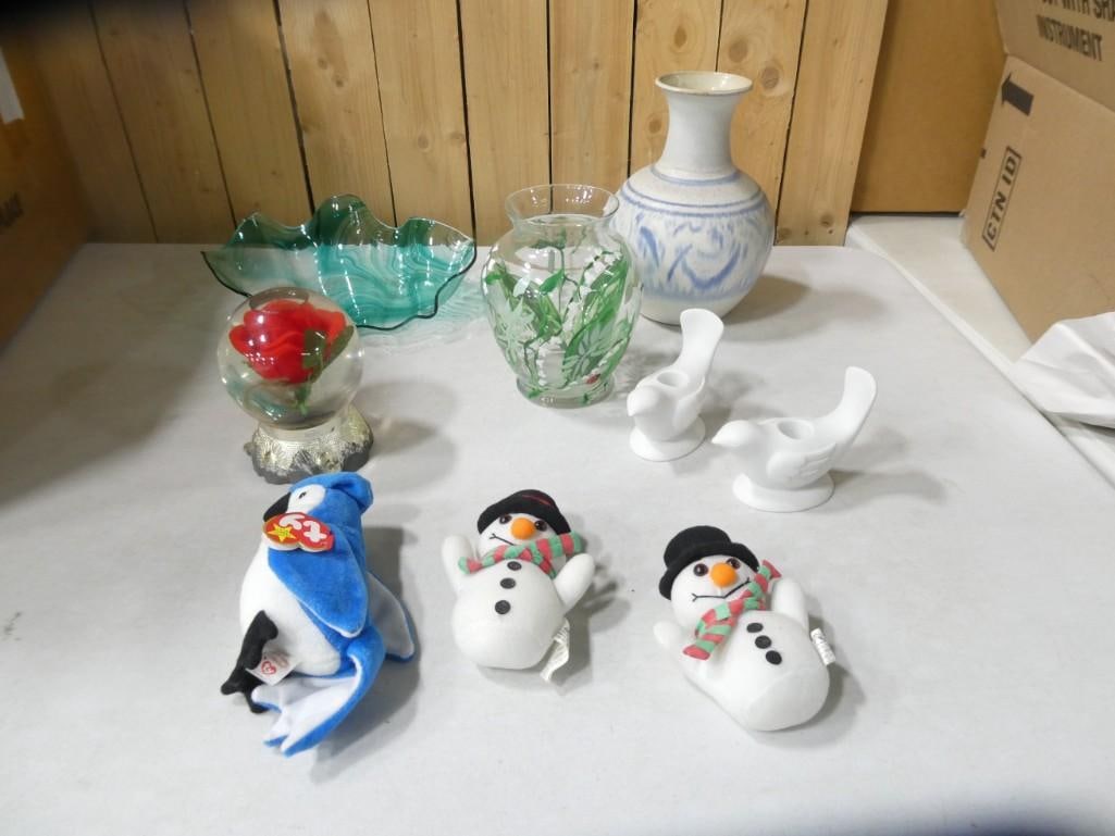 Misc Lot incl Art Glass Bowl, Pottery Vase, Ty Beanie Baby Blue Jay, Bird Candle Holders, etc (1 of 13)