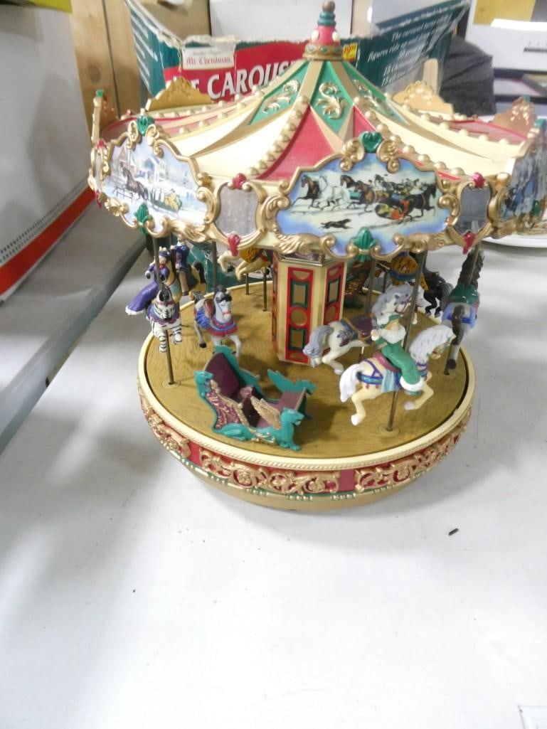 Mr Christmas Animated Carousel Music Box (1 of 4)