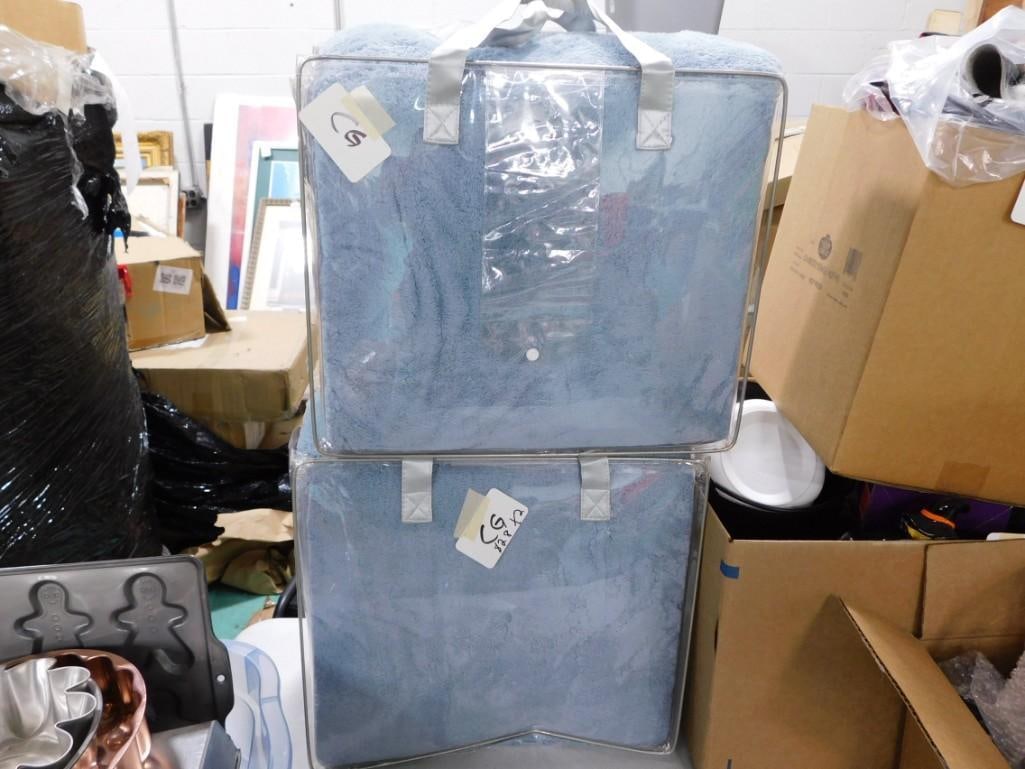 Pair of New in package Microtec Luvttex King Size Blankets (1 of 5)