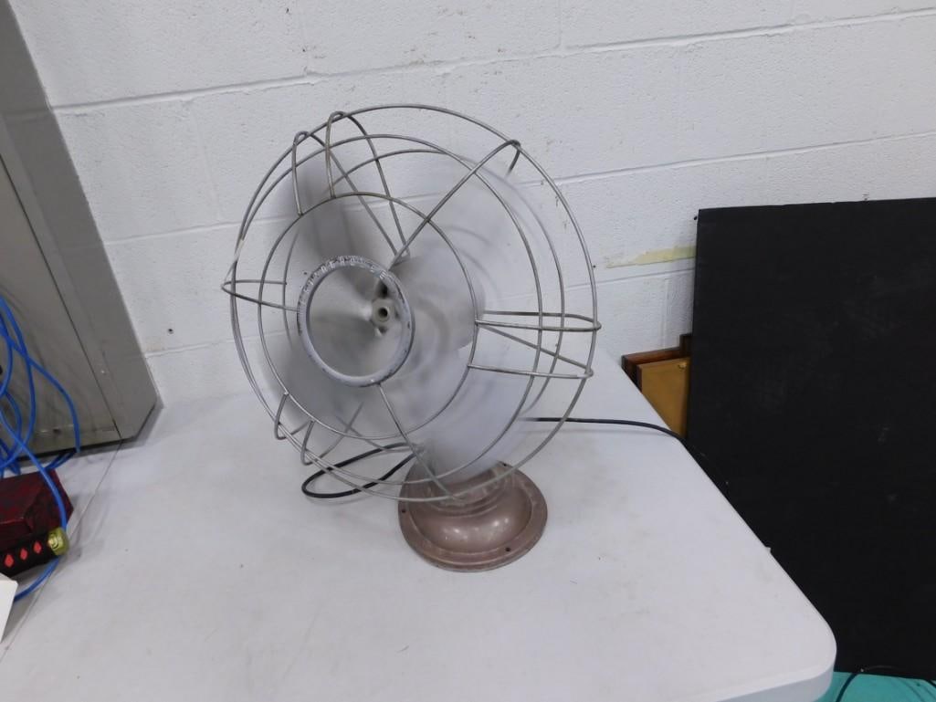 Vintage Westinghouse Electric Fan - it works (1 of 6)