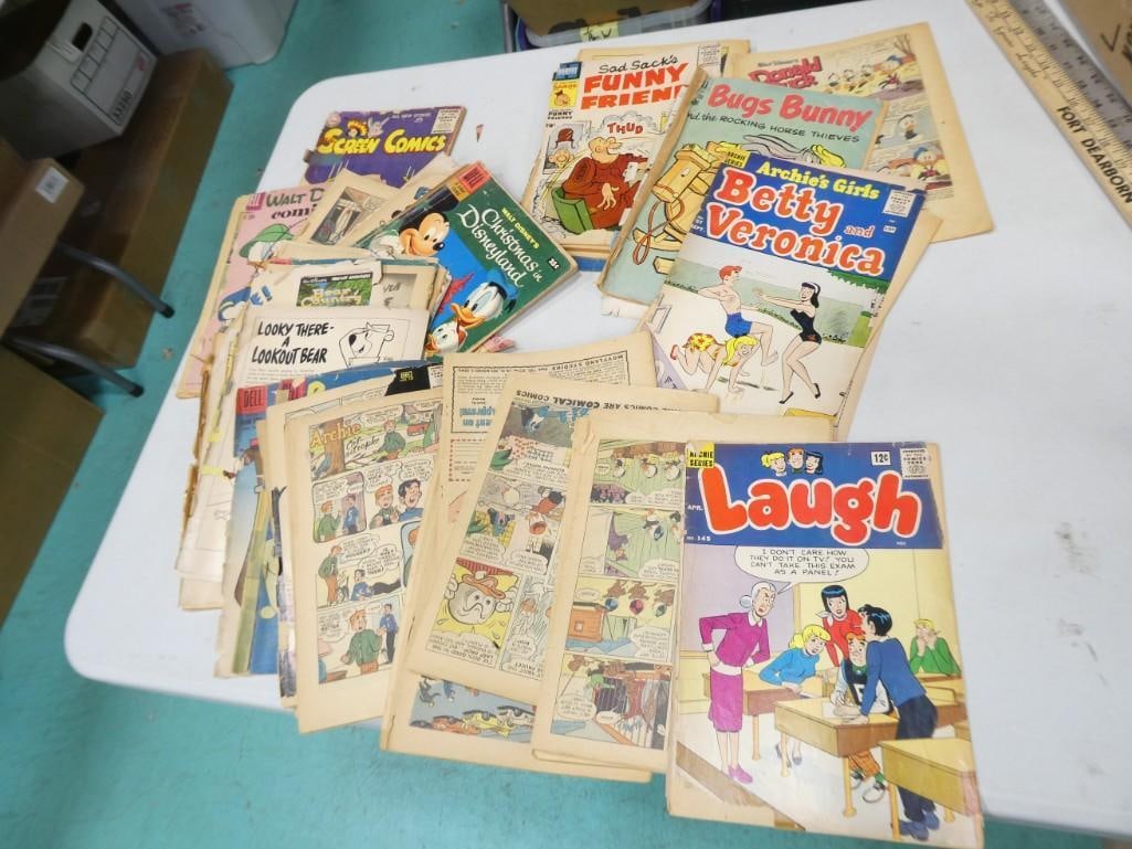 Lot of Old Comic Books in Very Rough Shape (1 of 5)