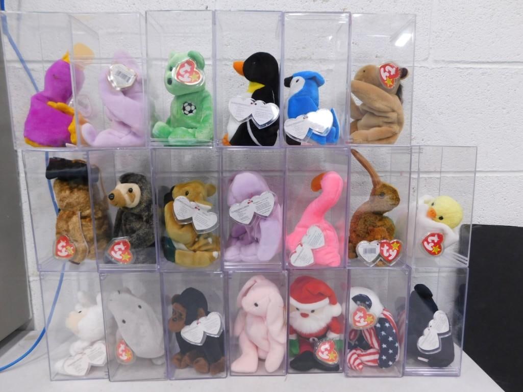 20 Ty Beanie Babies New with Tags in Acrylic Display Boxes incl Pinky the Flamingo, Waddle the Pengu: 20 Ty Beanie Babies New with Tags in Acrylic Display Boxes incl Pinky the Flamingo, Waddle the Penguin, Floppity style 4118, Whisper, etc